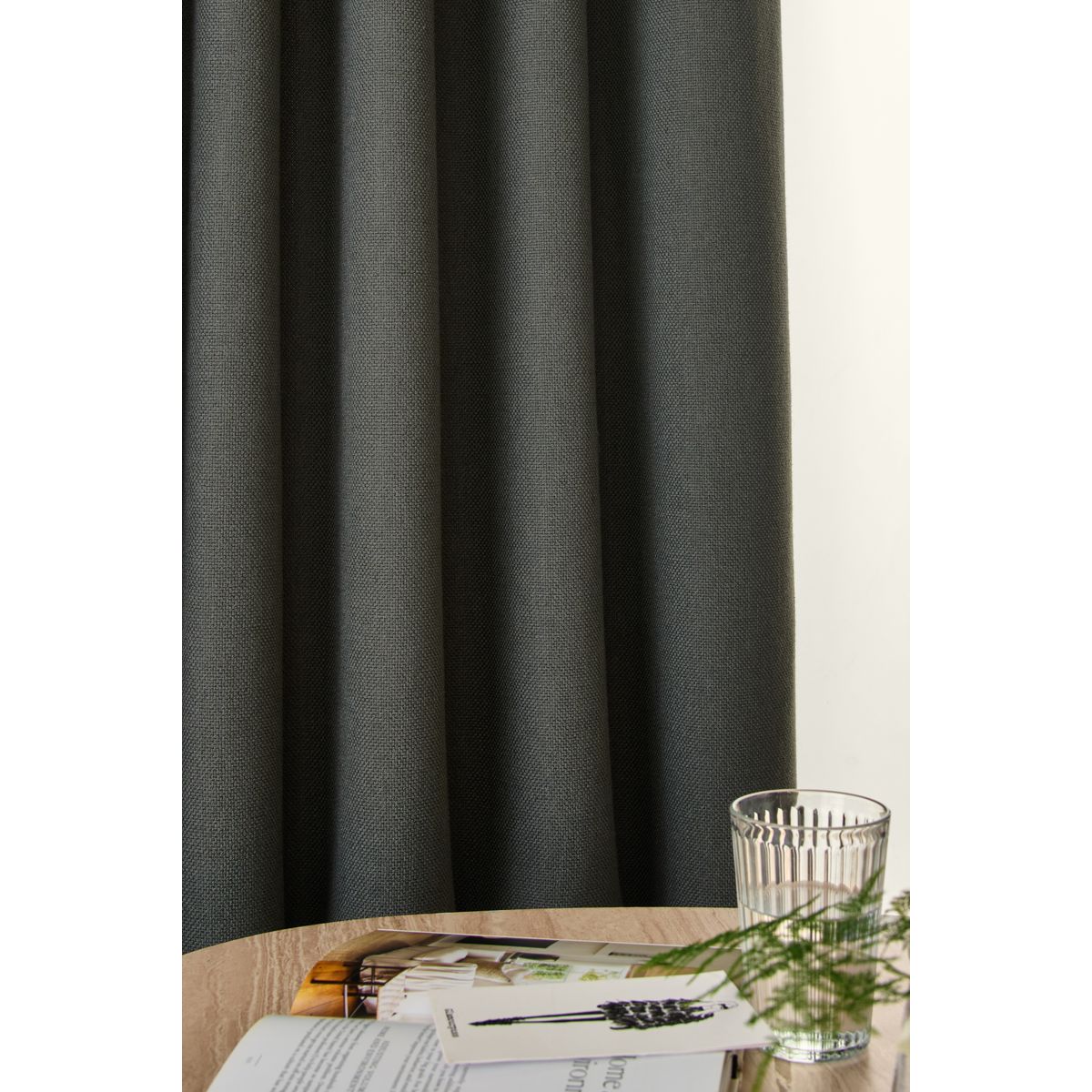 Rideaux à plis en lin mélangé tissé et doux gris anthracite, NEXT