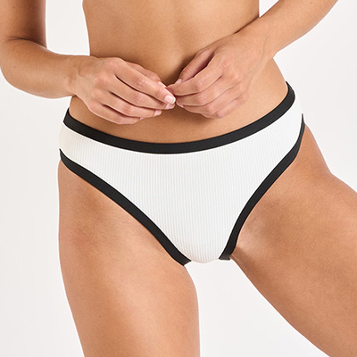 Bas de maillot culotte Reine - PAIMPOL blanc, LIVIA