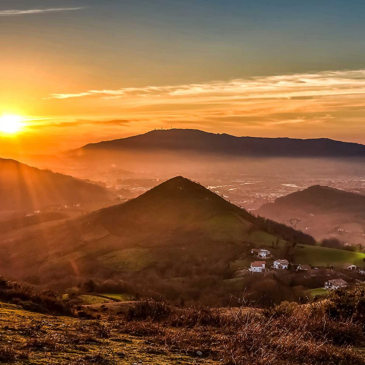 Tableau coucher de soleil sur le pays basque tableau alu dibond, HEXOA