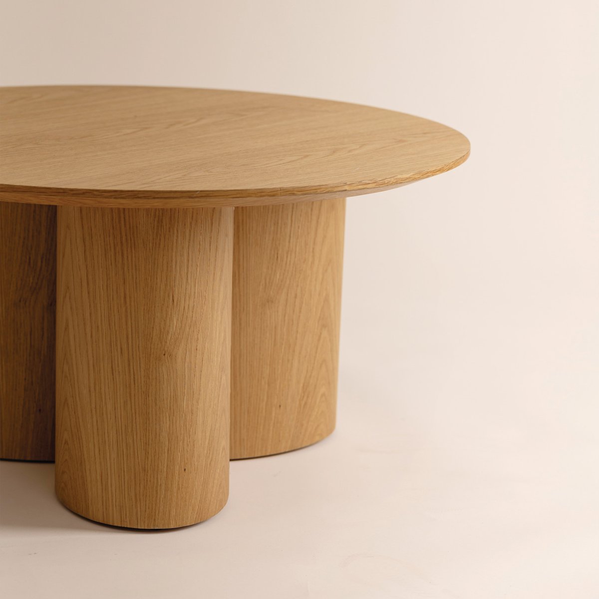 Table basse ronde placage chêne ALIONA bois clair, ATMOSPHERA