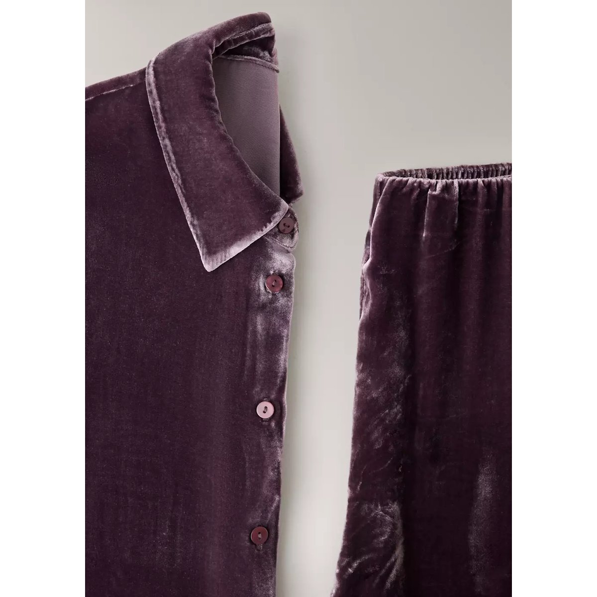 Chemise velours soie violet, MANGO