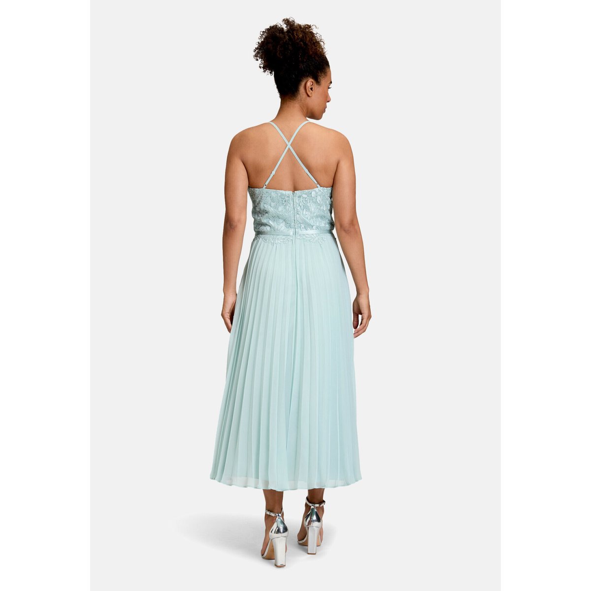 Robe de soirée à broderies summer mint, VERA MONT