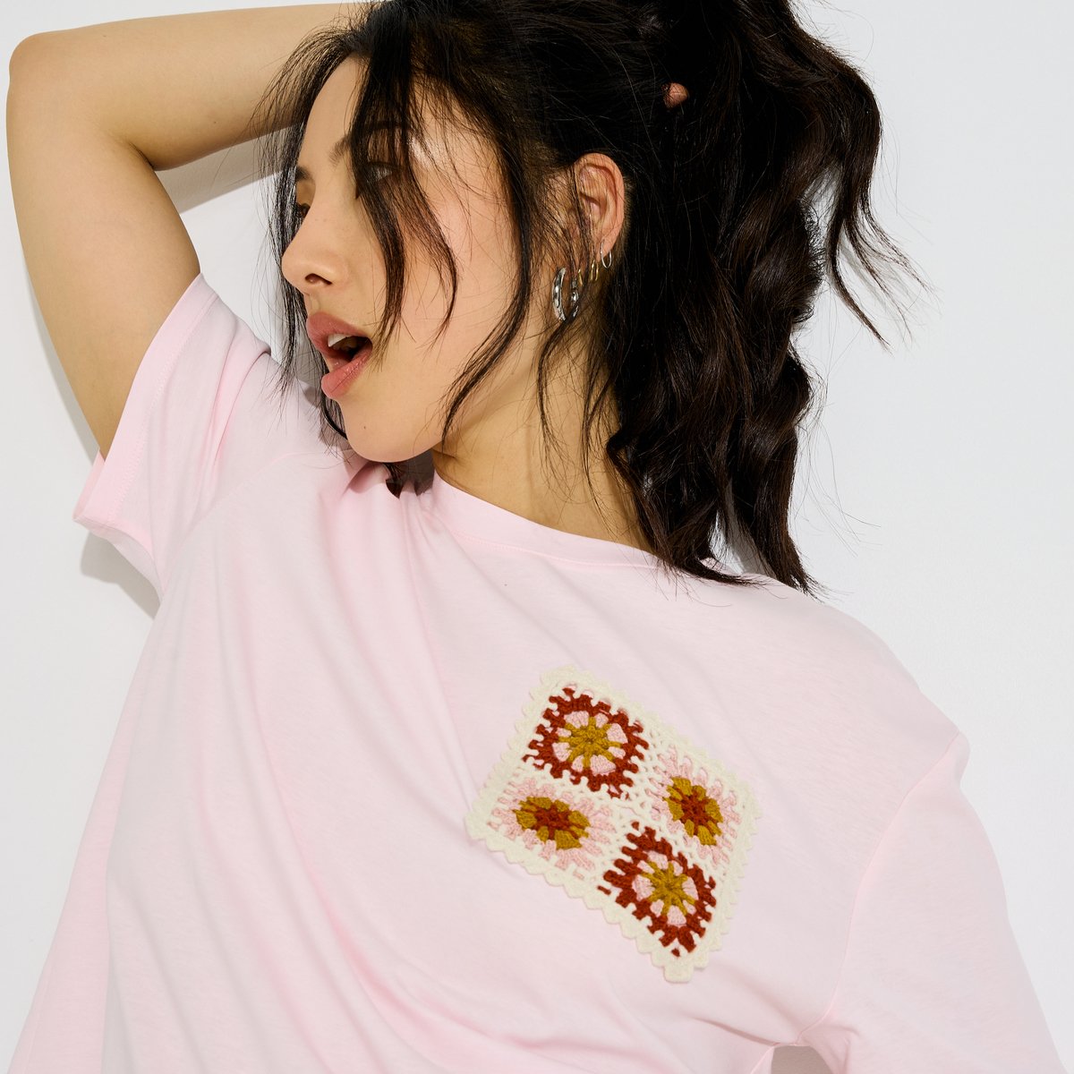 T-shirt col rond détail crochet rose, GRAIN DE MALICE