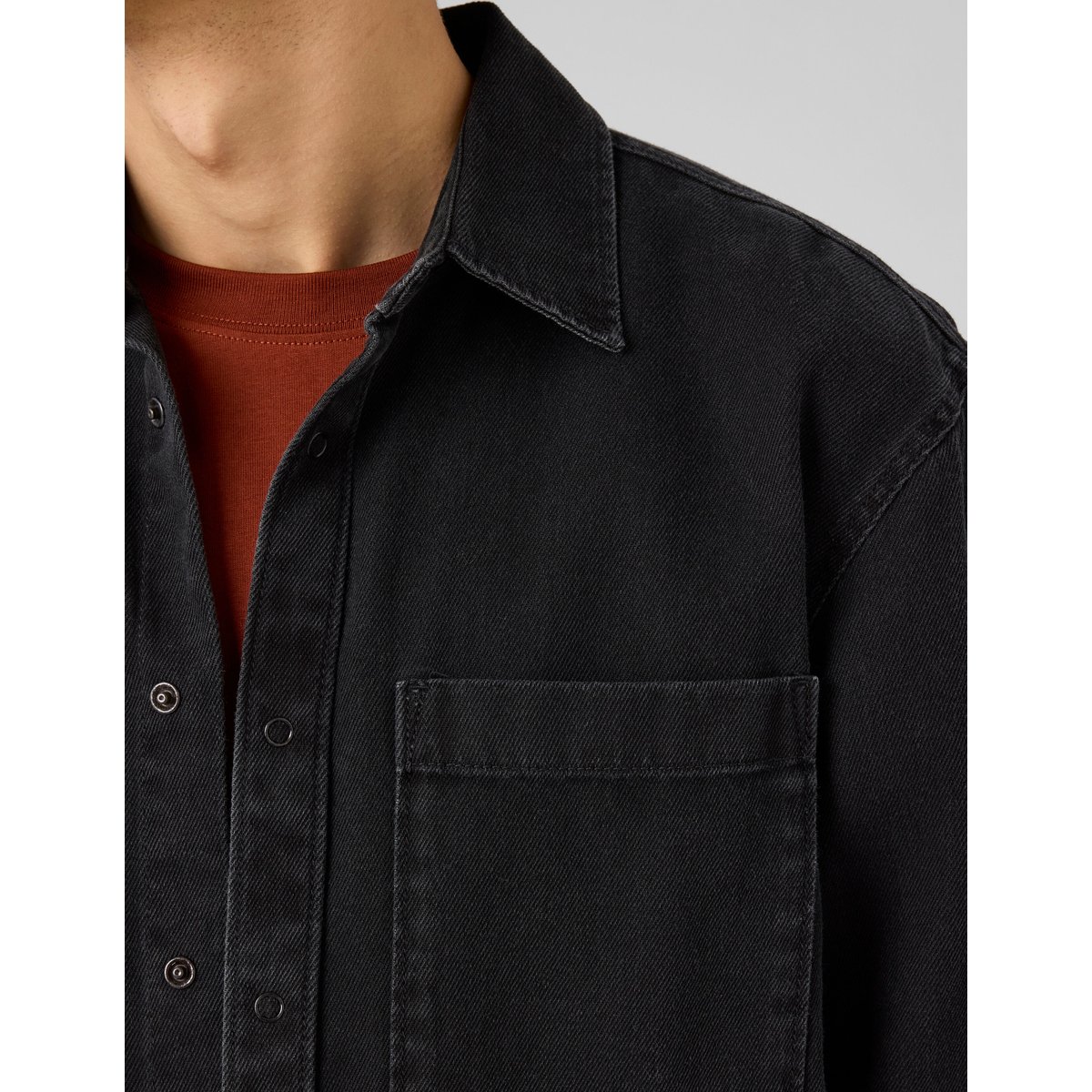 Surchemise en denim noir, BZB