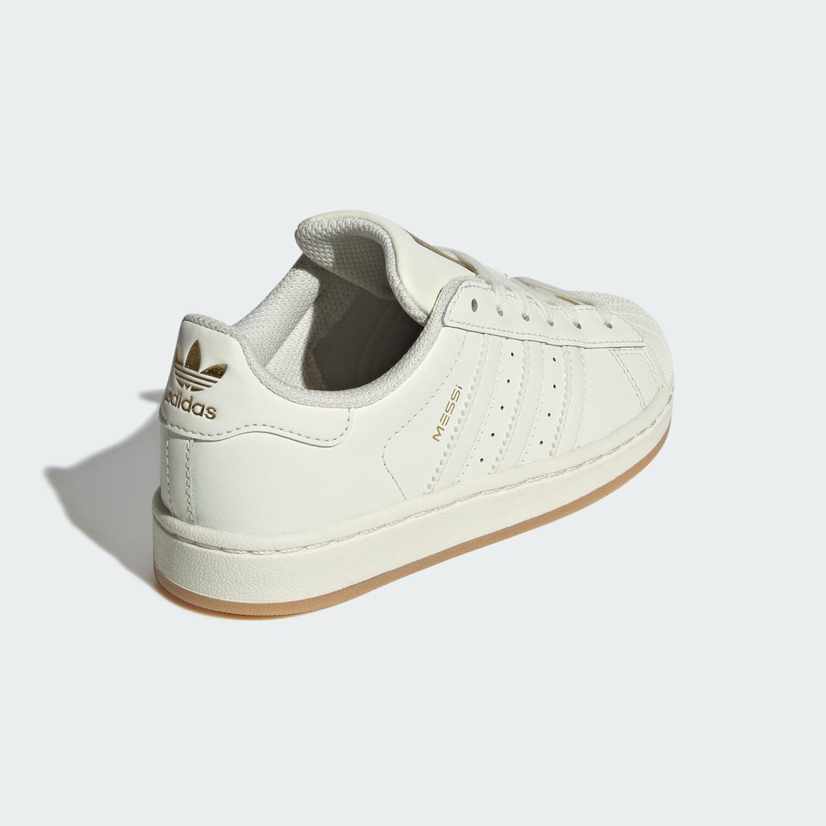 Chaussure Superstar Messi Enfants Chaussure Superstar Messi Enfants ivory / ivory / gold metallic, adidas Performance