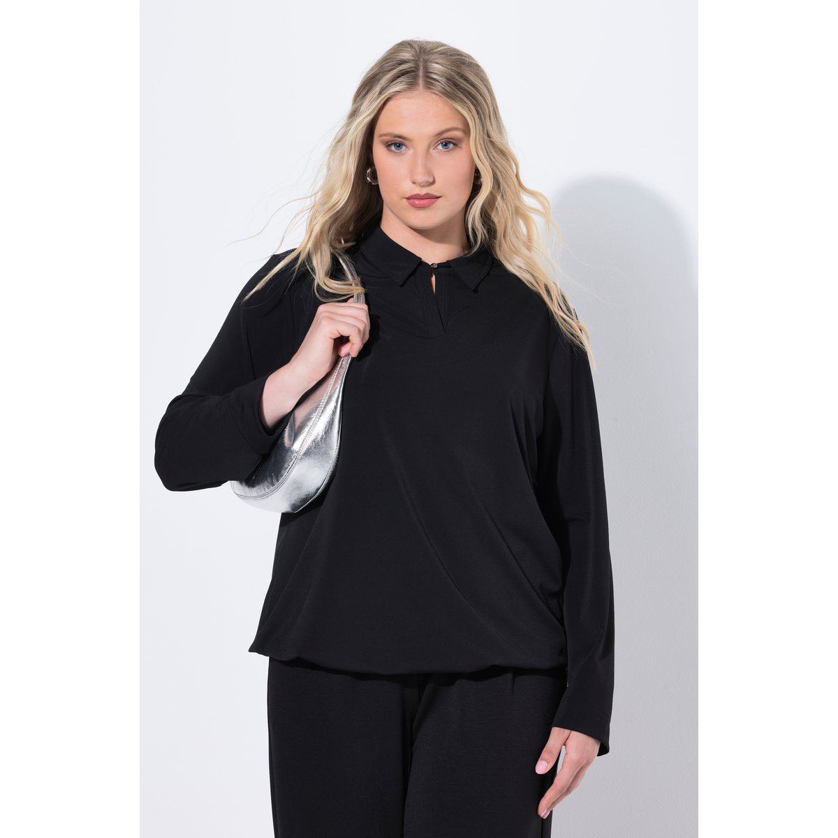 Chemisier en jersey à col chemise et manches noir, ULLA POPKEN