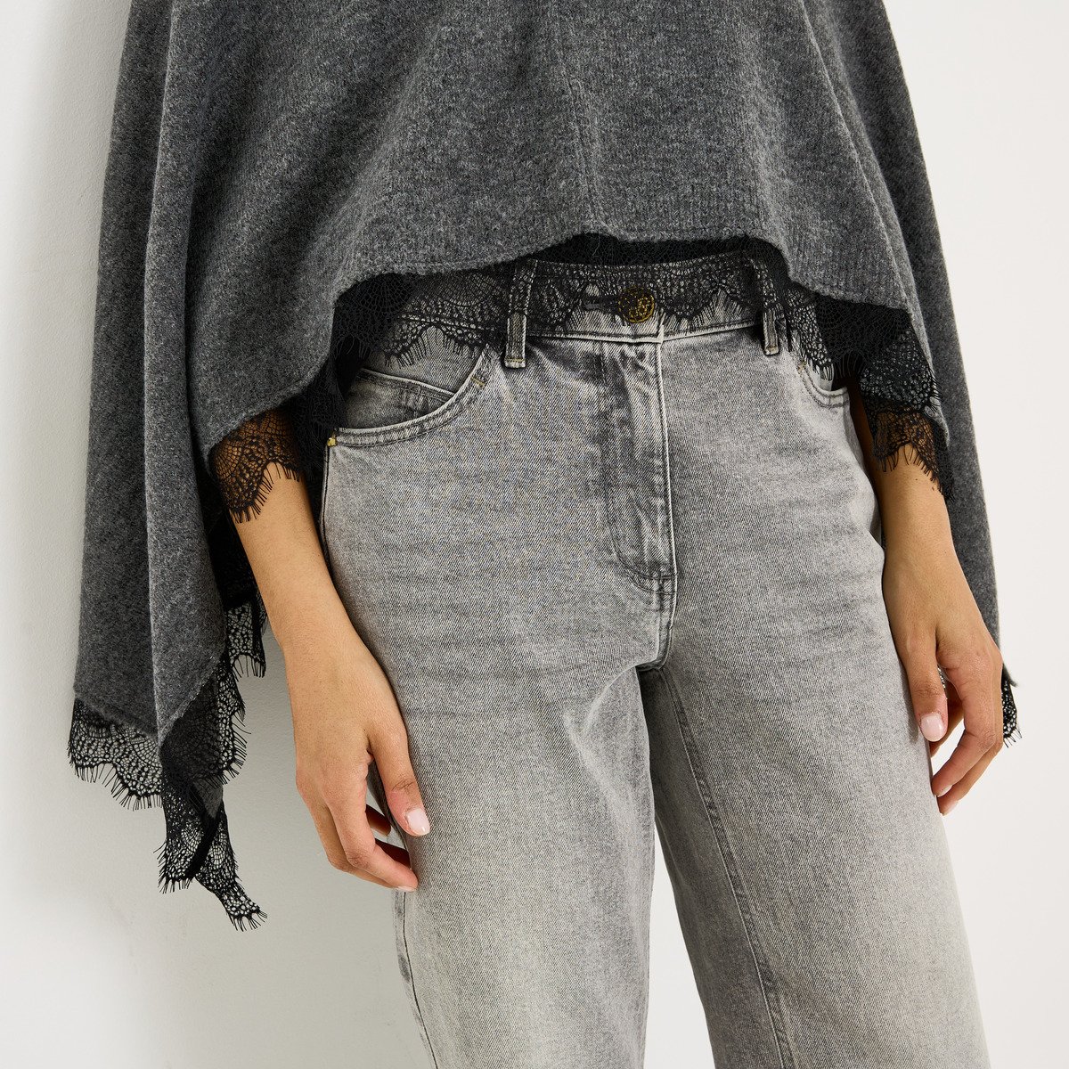 Poncho en maille bordure ajourée gris, GRAIN DE MALICE