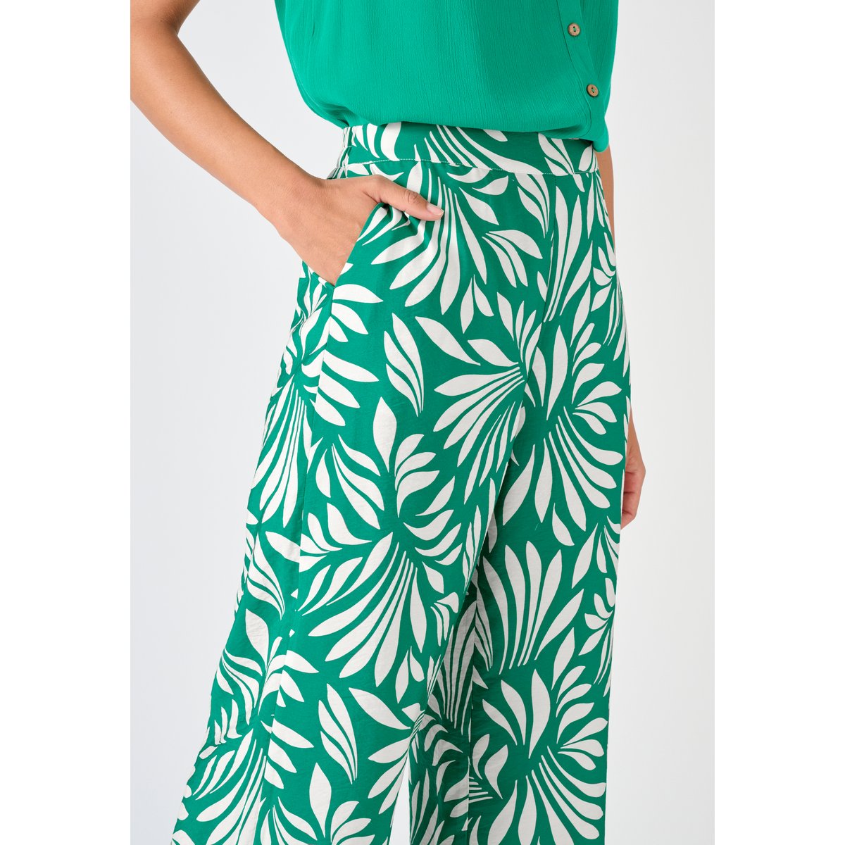 Pantalon 7/8ème enfilable CLIMATYL vert feuillage, DAMART