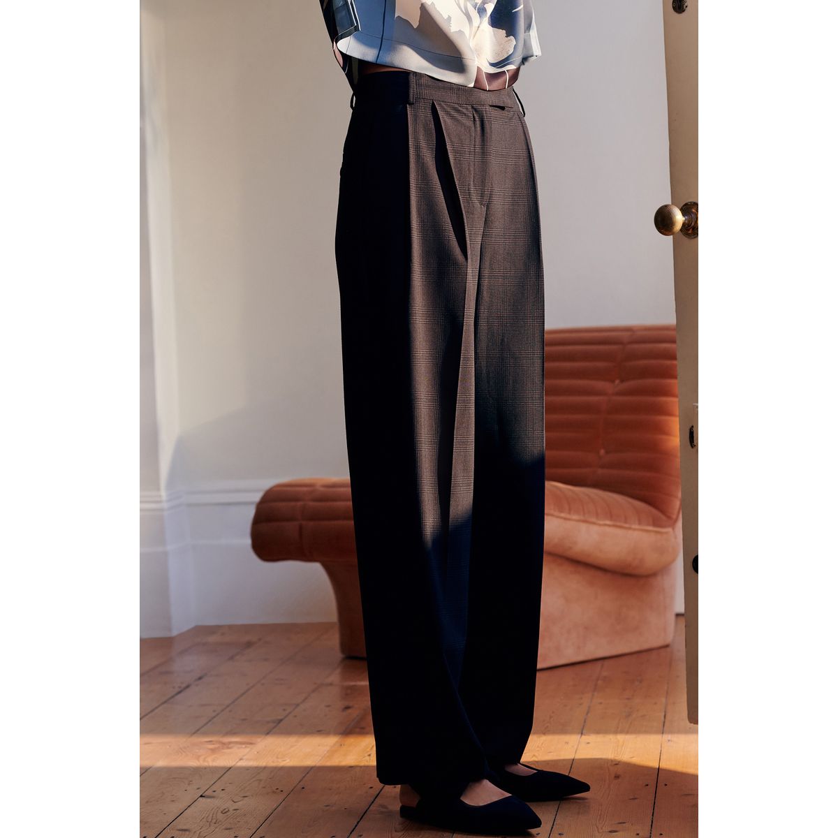 Pantalon droit à double pli et carreaux marron chocolat, NEXT