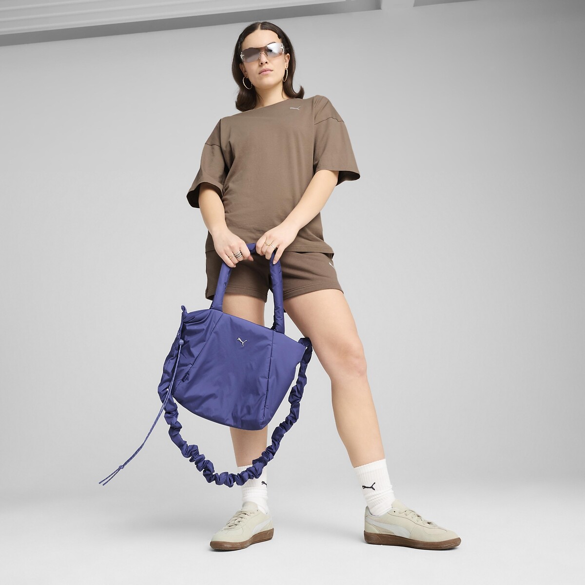ESSENTIAL WARDROBE Short-Sleeved T-Shirt taupe, PUMA