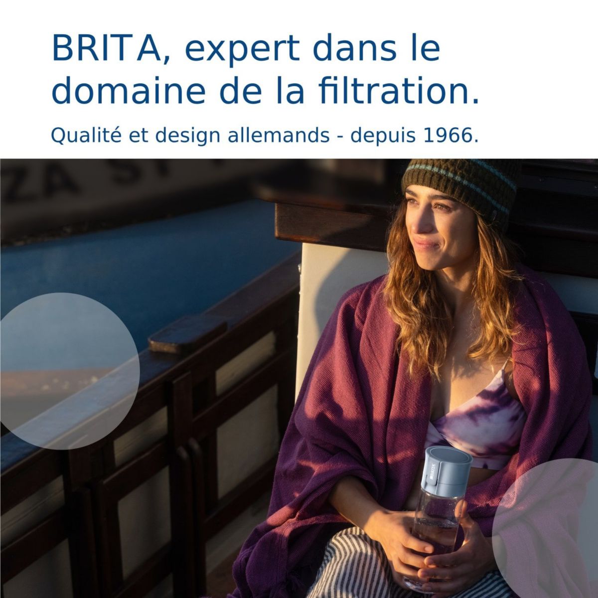 Gourde filtrante filtrante Vital bleu clair + 2 filtres à eau couleur unique, BRITA