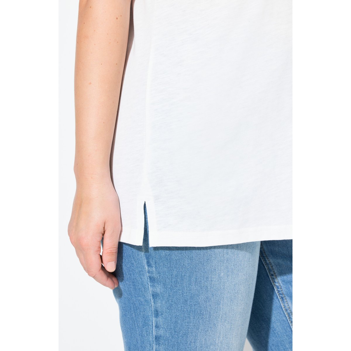 T-shirt en coton bio blanc cassé, ULLA POPKEN
