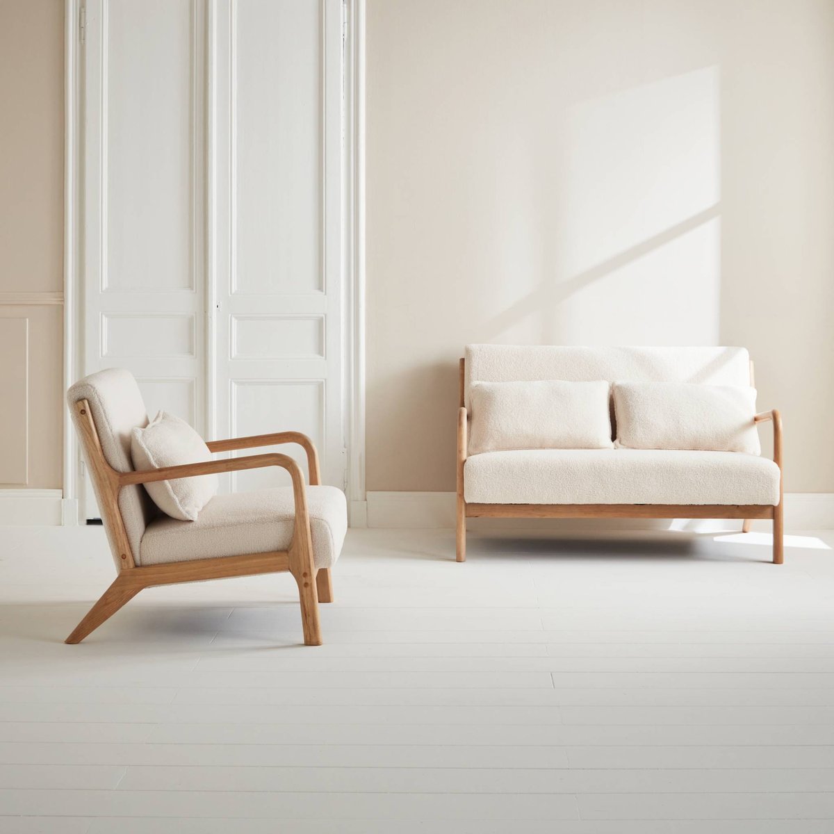 Banquette scandinave 2 places + Fauteuil bois et bouclette LORENS crème, SWEEEK
