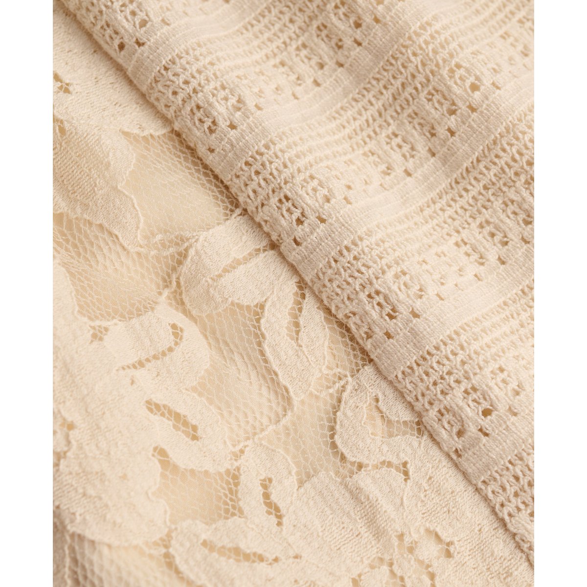 Short de Plage en Dentelle Coupe Décontractée écru poudré, SUPERDRY