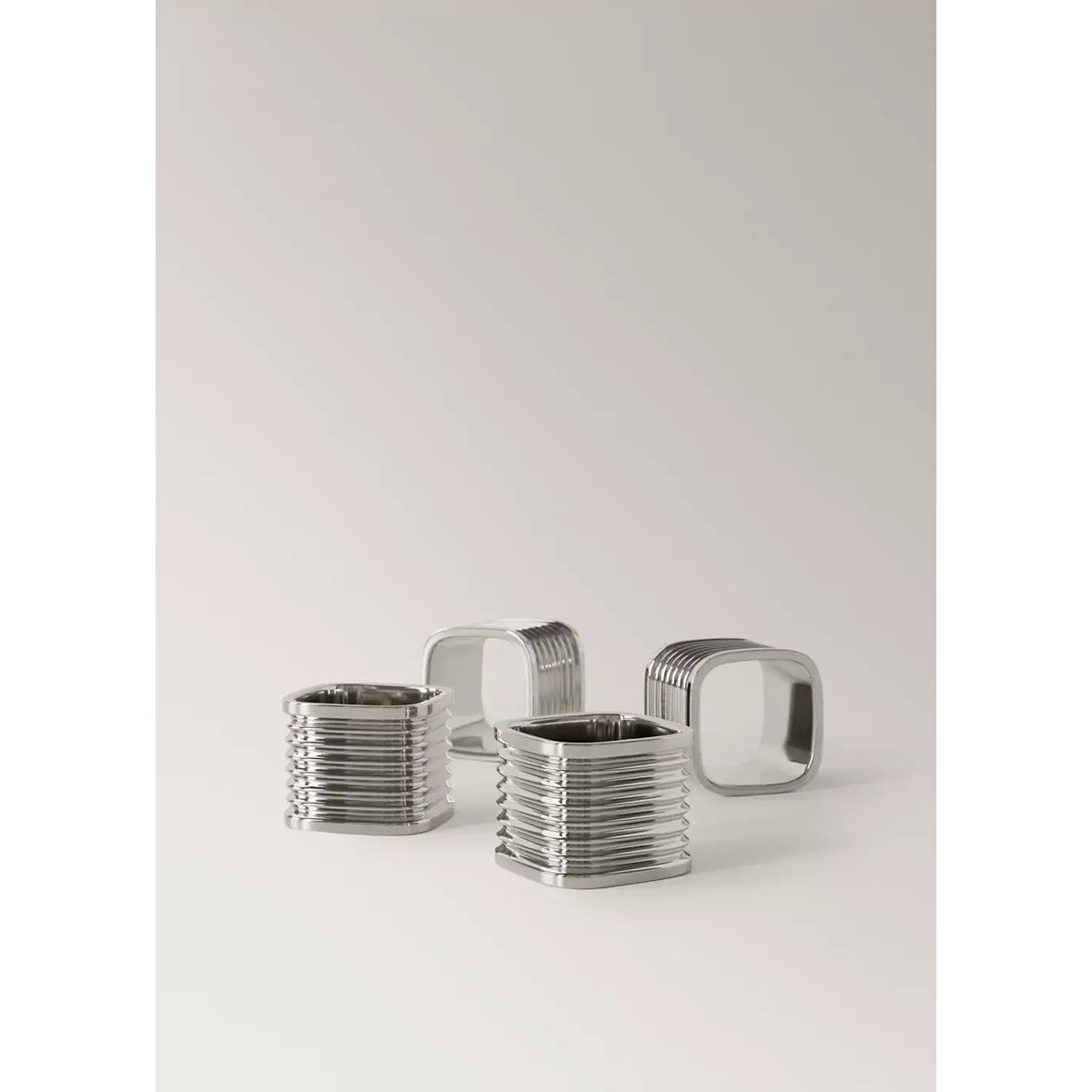 Porte-serviettes en laiton à relief argent, MANGO HOME