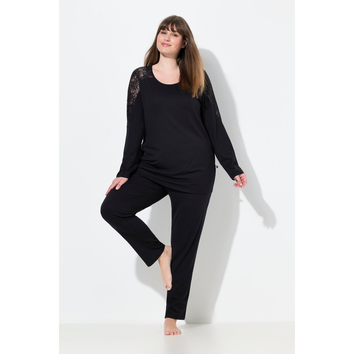 Pyjama avec dentelle noir, ULLA POPKEN