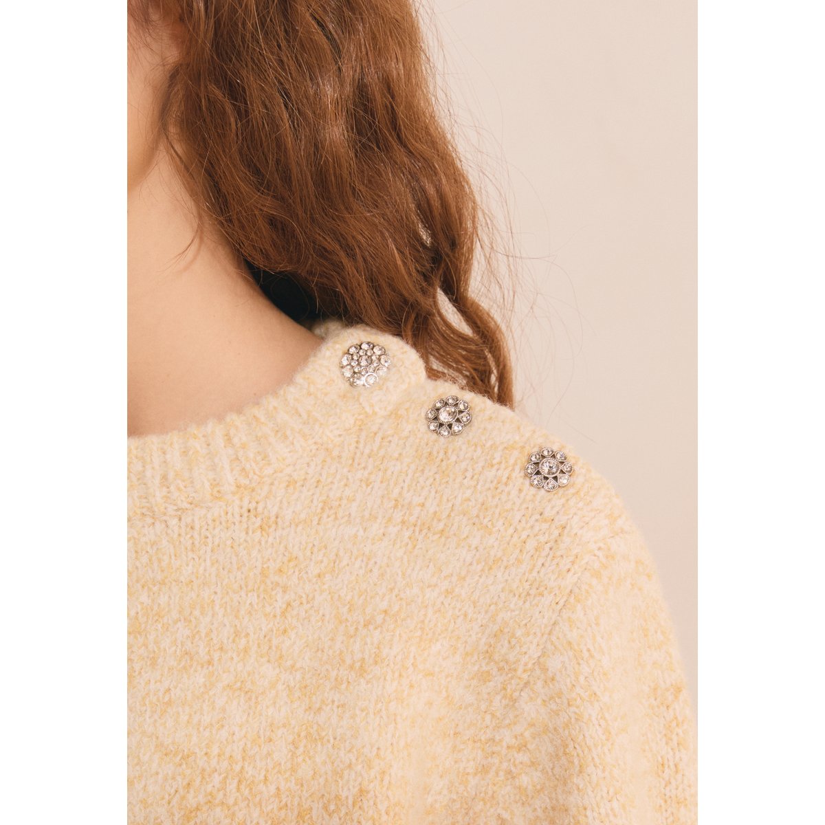 Pull col rond avec laine SERAPHINO bouton d'or, ETAM