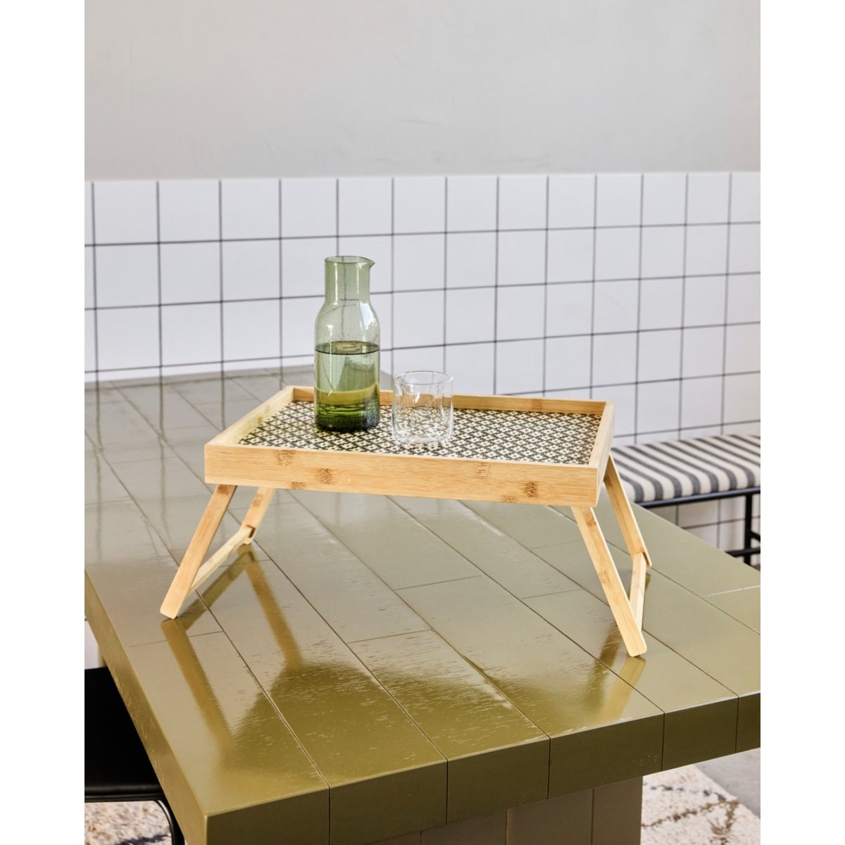 Plateau en bambou avec pieds noir, naturel, HOUSE DOCTOR