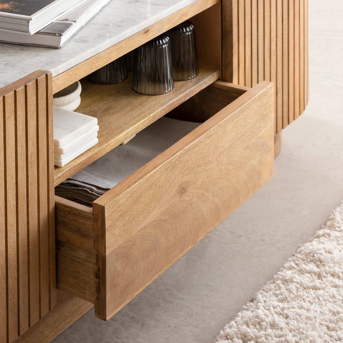 Meuble TV en bois de manguier ADLER bois clair, MADE IN MEUBLES