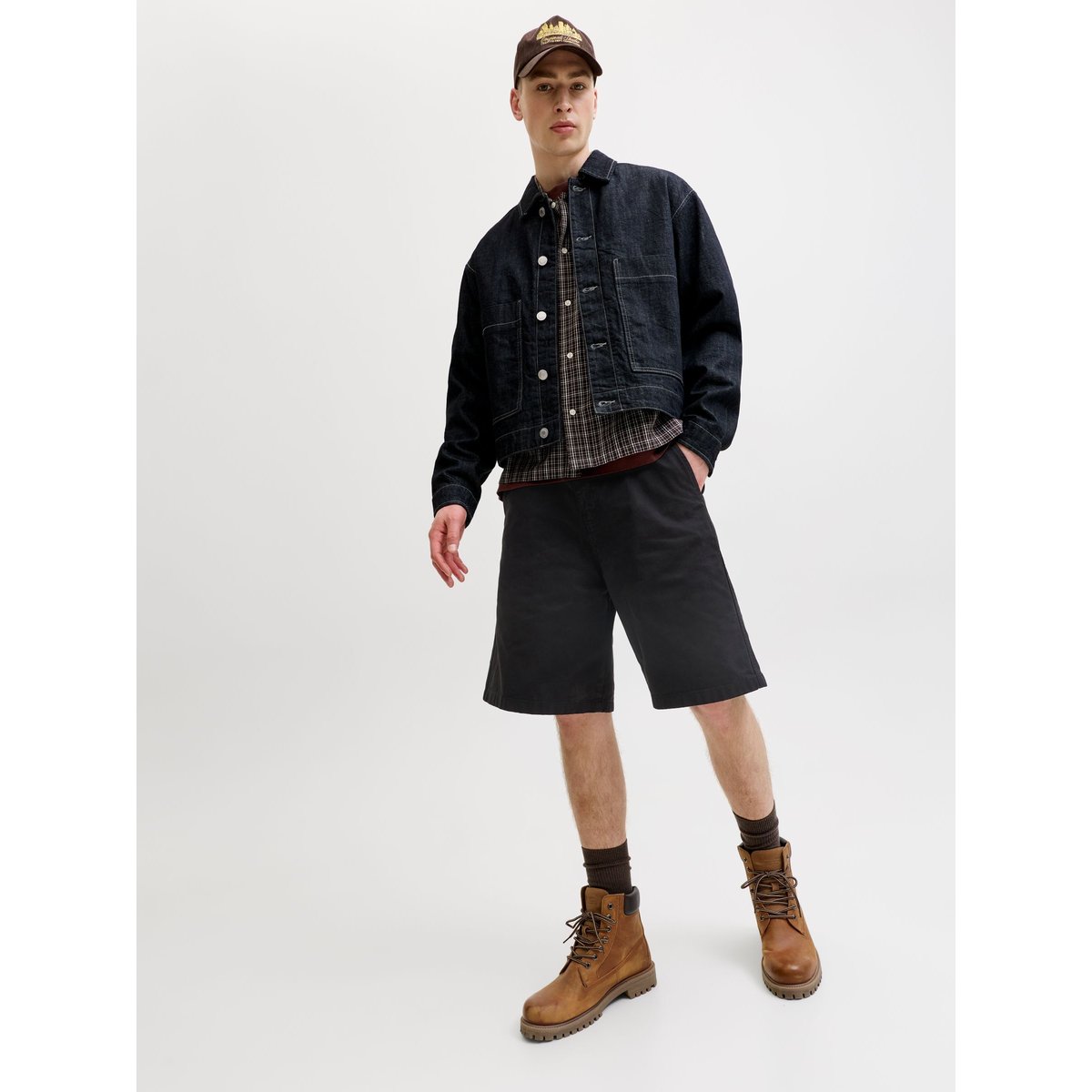 Short black 1, JACK & JONES