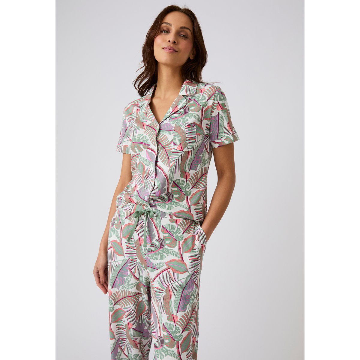 Chemise de pyjama en pur coton peigné marron ecru tropical, DAMART