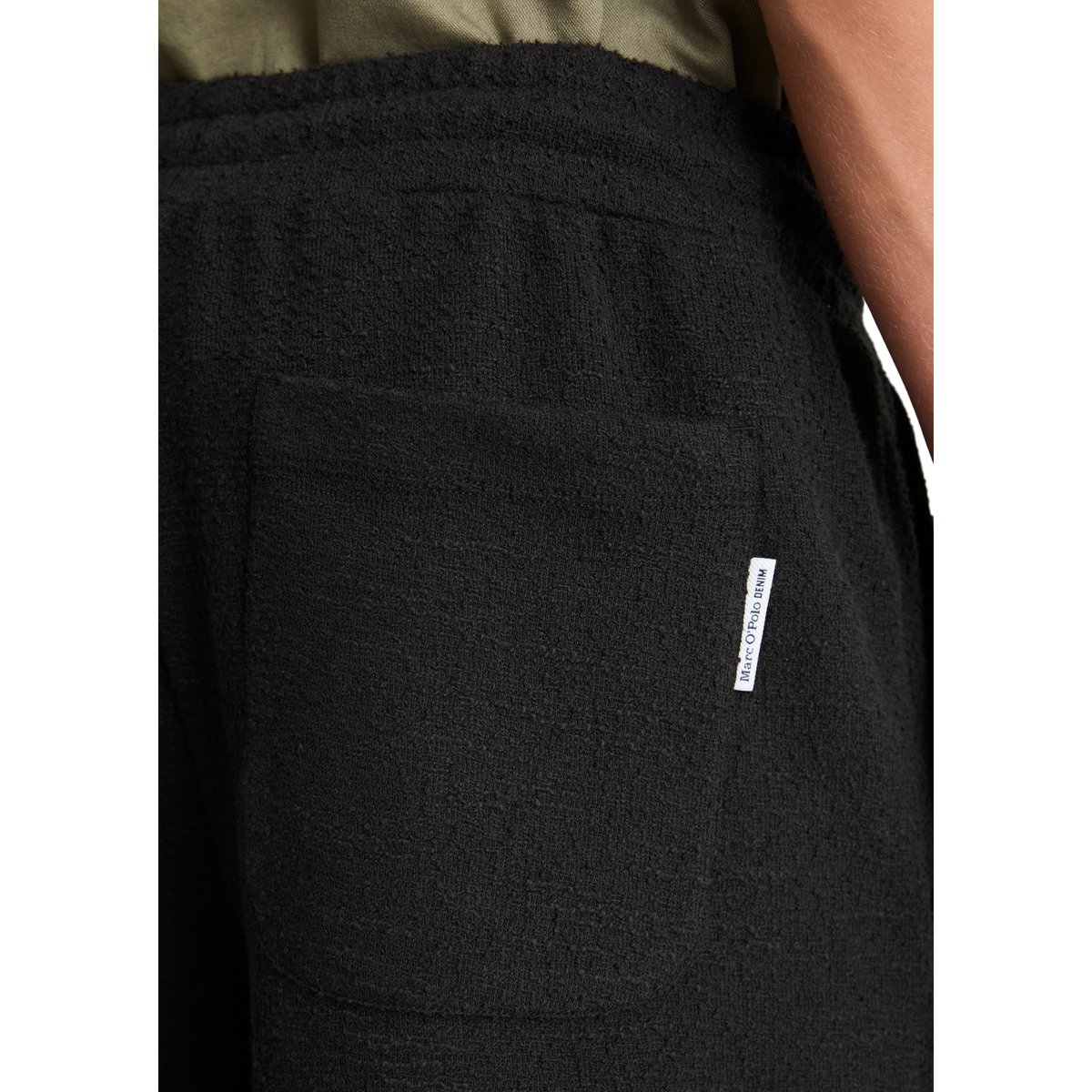 Short relaxed avec une fine structure bouclée noir, MARC O’POLO DENIM