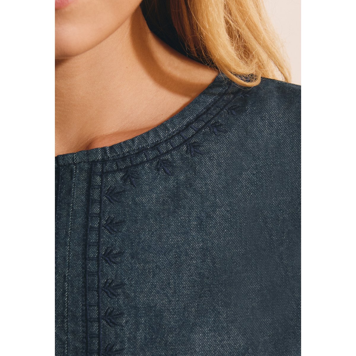 Top col V en coton BRUNO BROD jean denim, ETAM