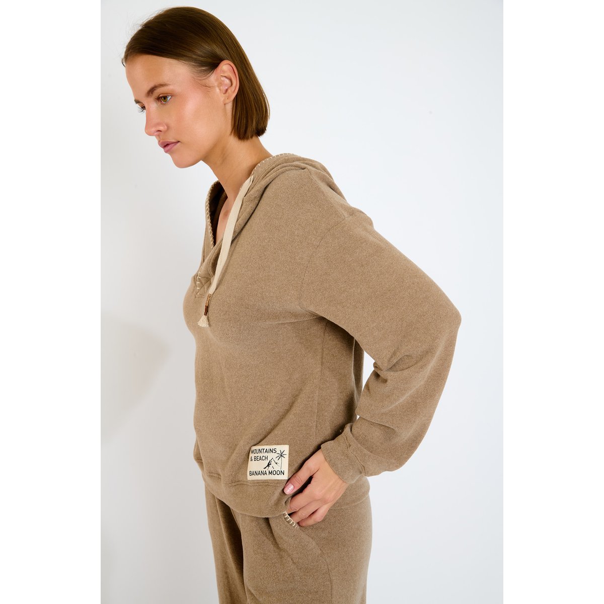 Sweatshirt Fony - COZYDREAM taupe, BANANA MOON