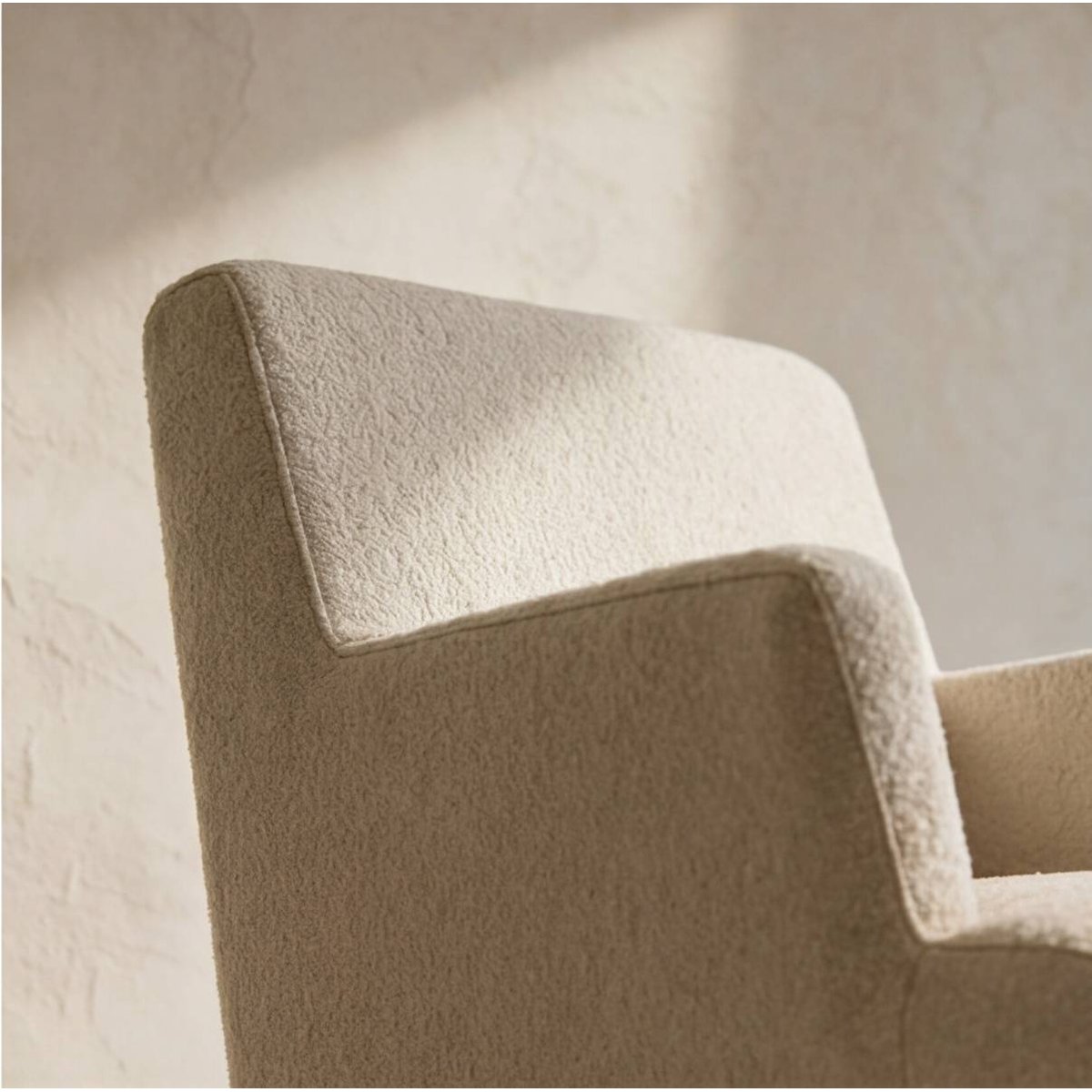 Fauteuil en tissu KARA blanc, MADE IN MEUBLES 