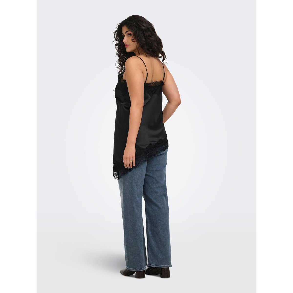 Top Asymétrique noire - black, ONLY CARMAKOMA