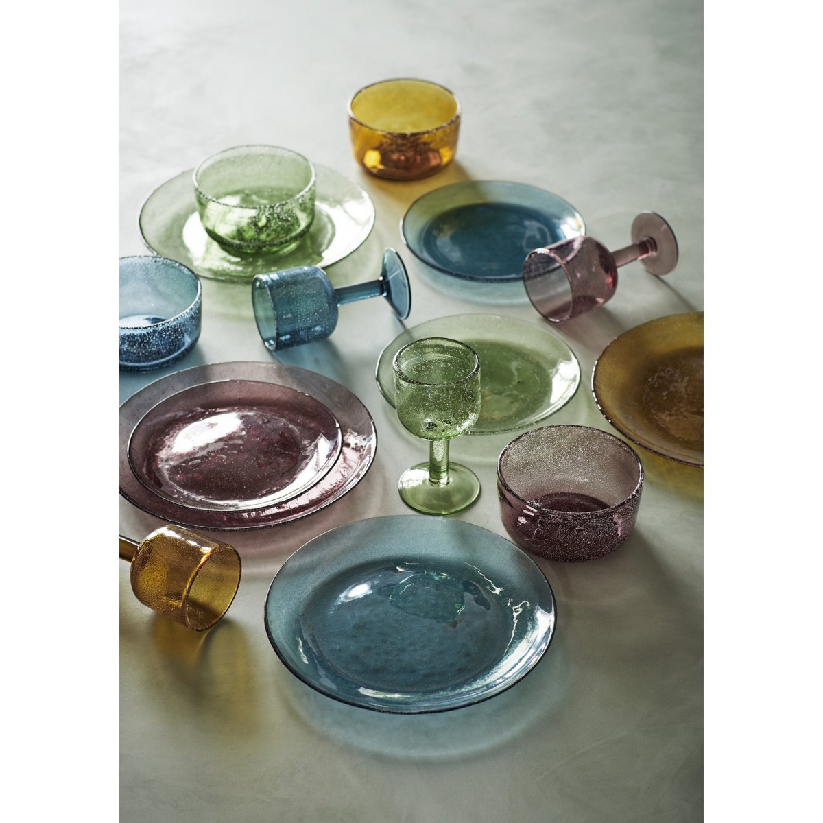Assiette verre bullé jaune, MADAM STOLTZ
