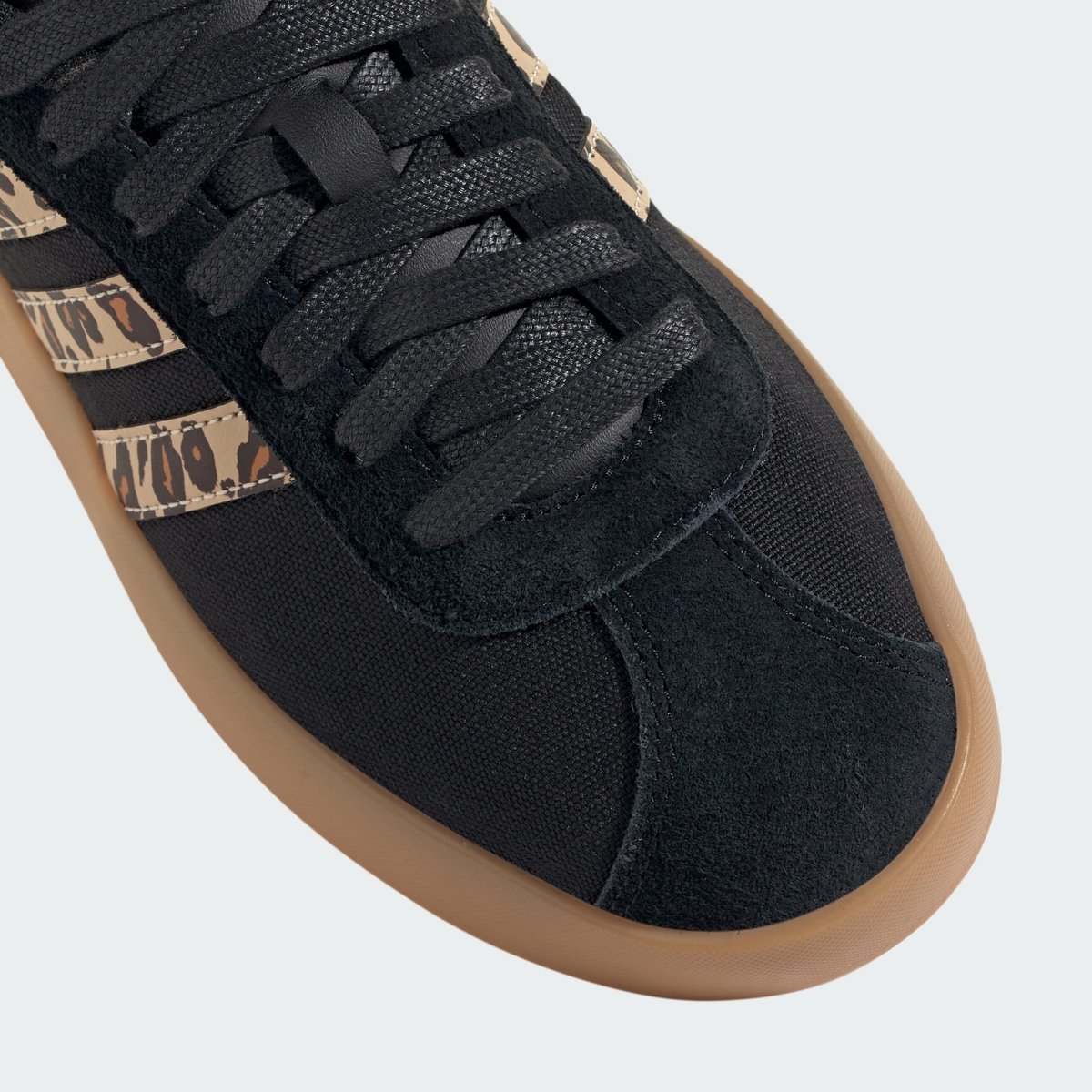 Chaussure Vl Court 3.0 Chaussure Vl Court 3.0 core black / shadow brown / matte gold, ADIDAS SPORTSWEAR