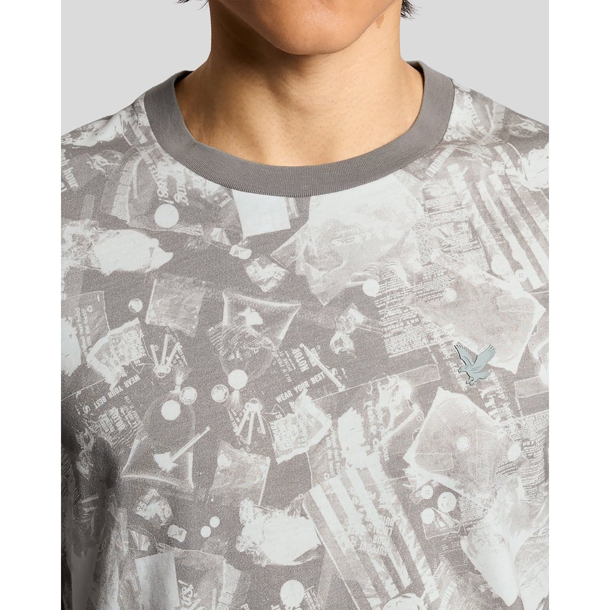 T-shirt industriel à imprimé graphique gris froid, LYLE & SCOTT