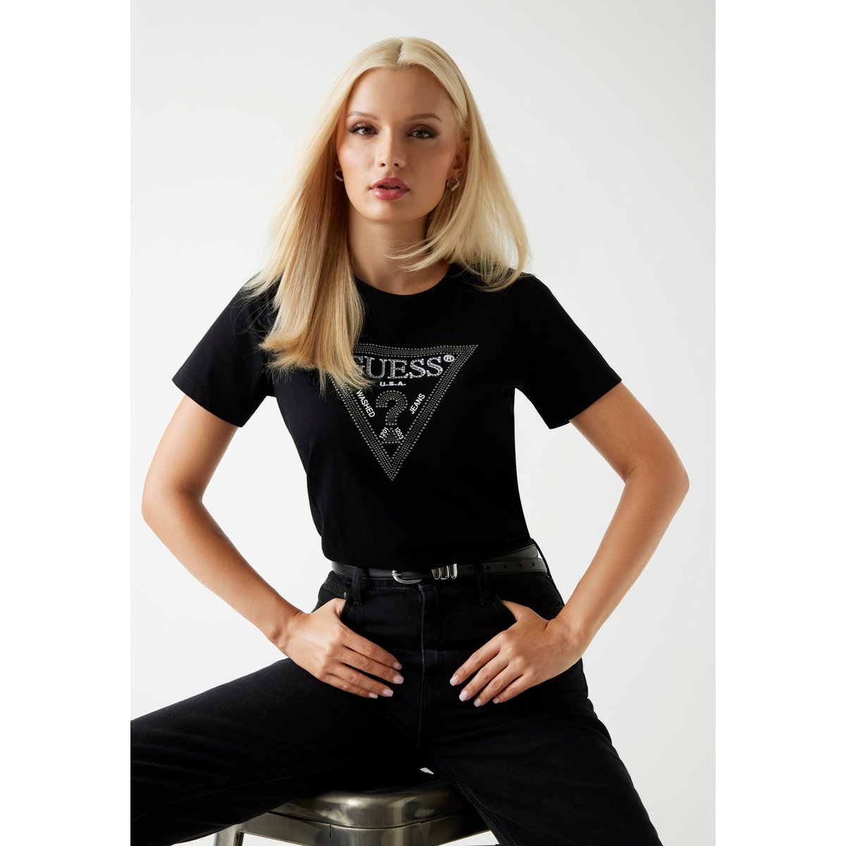 T-Shirt Logo Triangulaire noir, GUESS