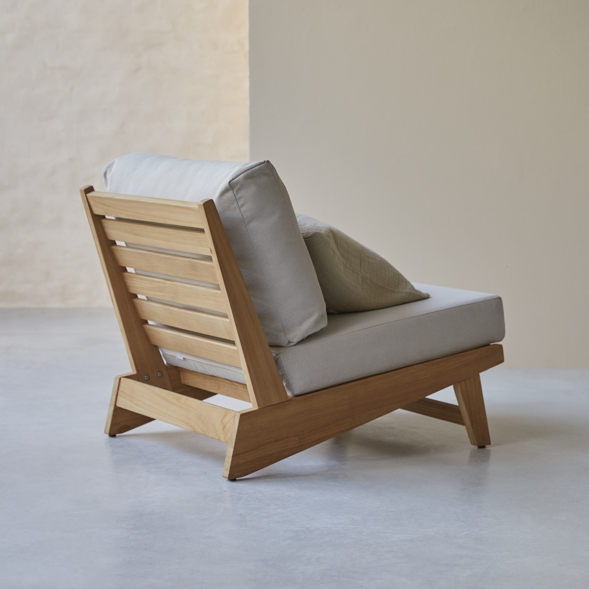 Fauteuil en Teck massif, OLIA blanc, TIKAMOON