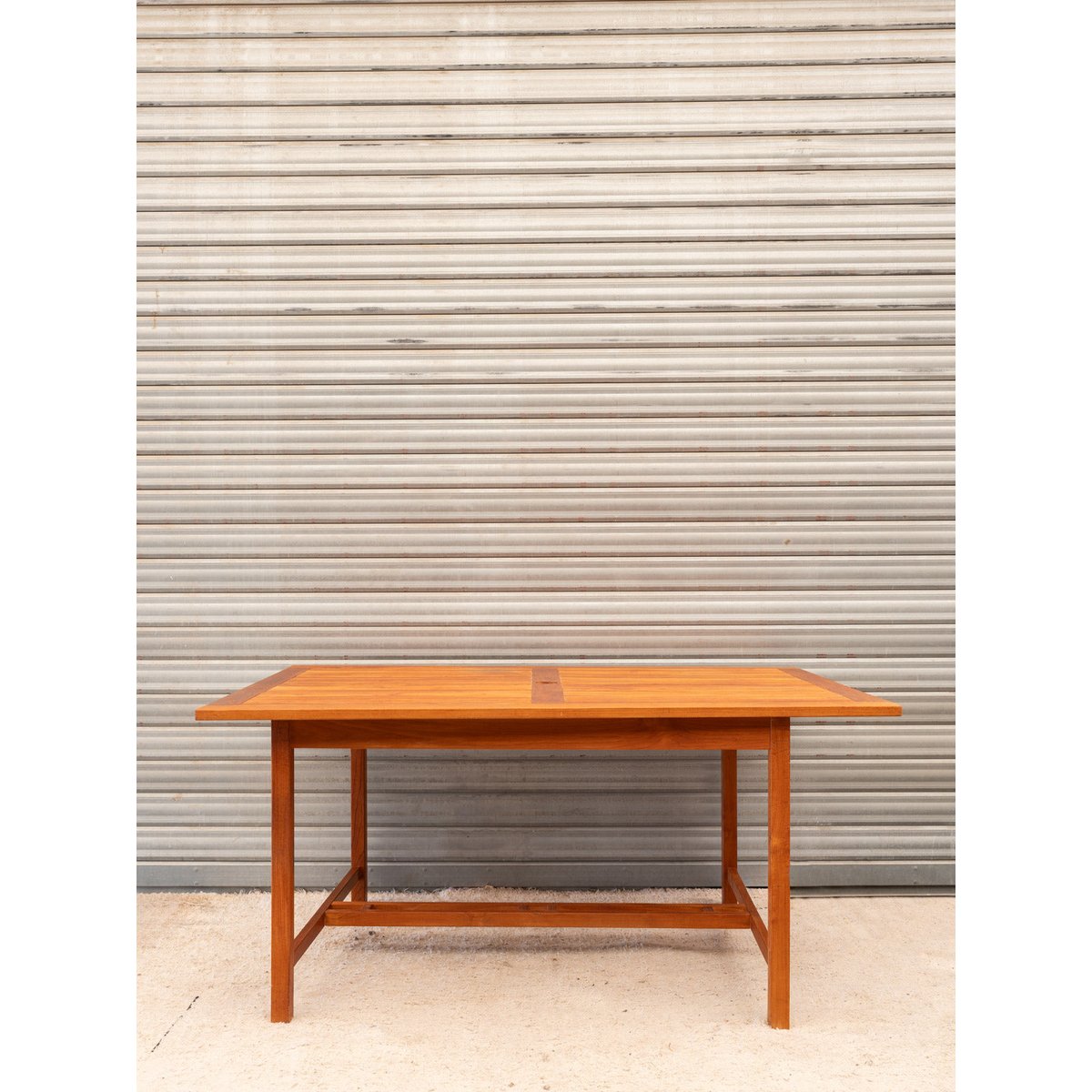 Table à manger en bois Romy N°1444 - Bon état bois clair, DEBONGOUT