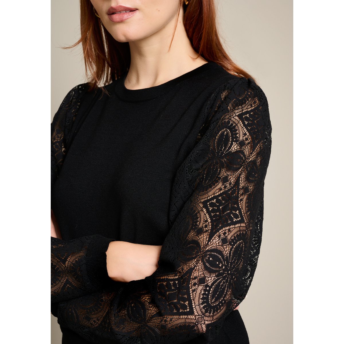 Pull à manches en macramé noir, LOLALIZA