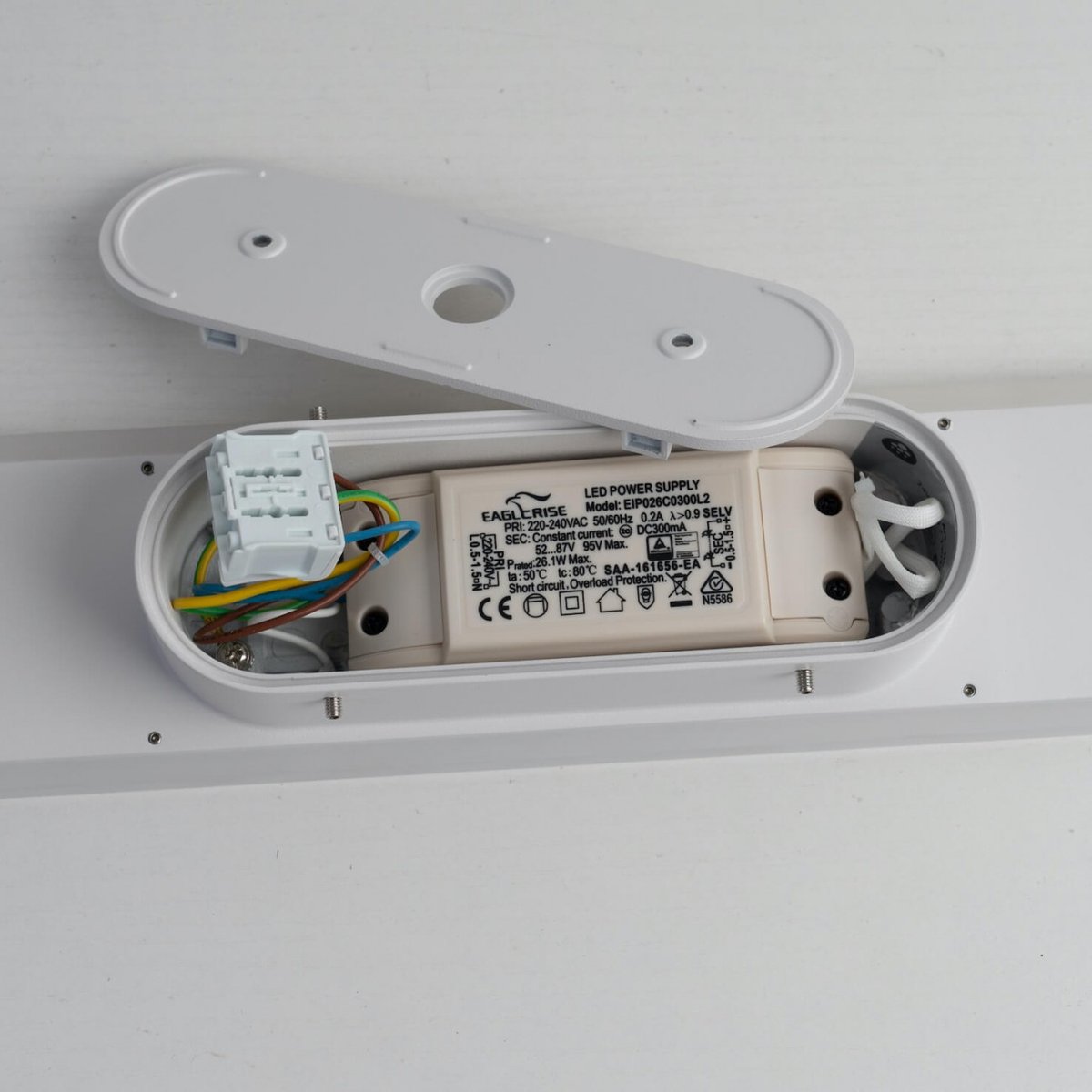Applique moderne et puissante - BASTIA blanc, KOSILUM