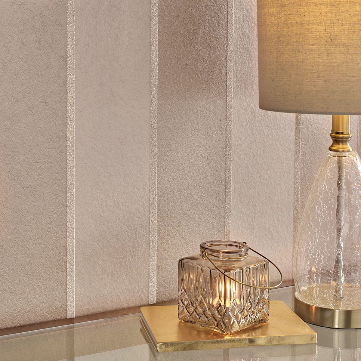 Papier peint Baroque rayures nacrées beige, taupe, GRAHAM ET BROWN