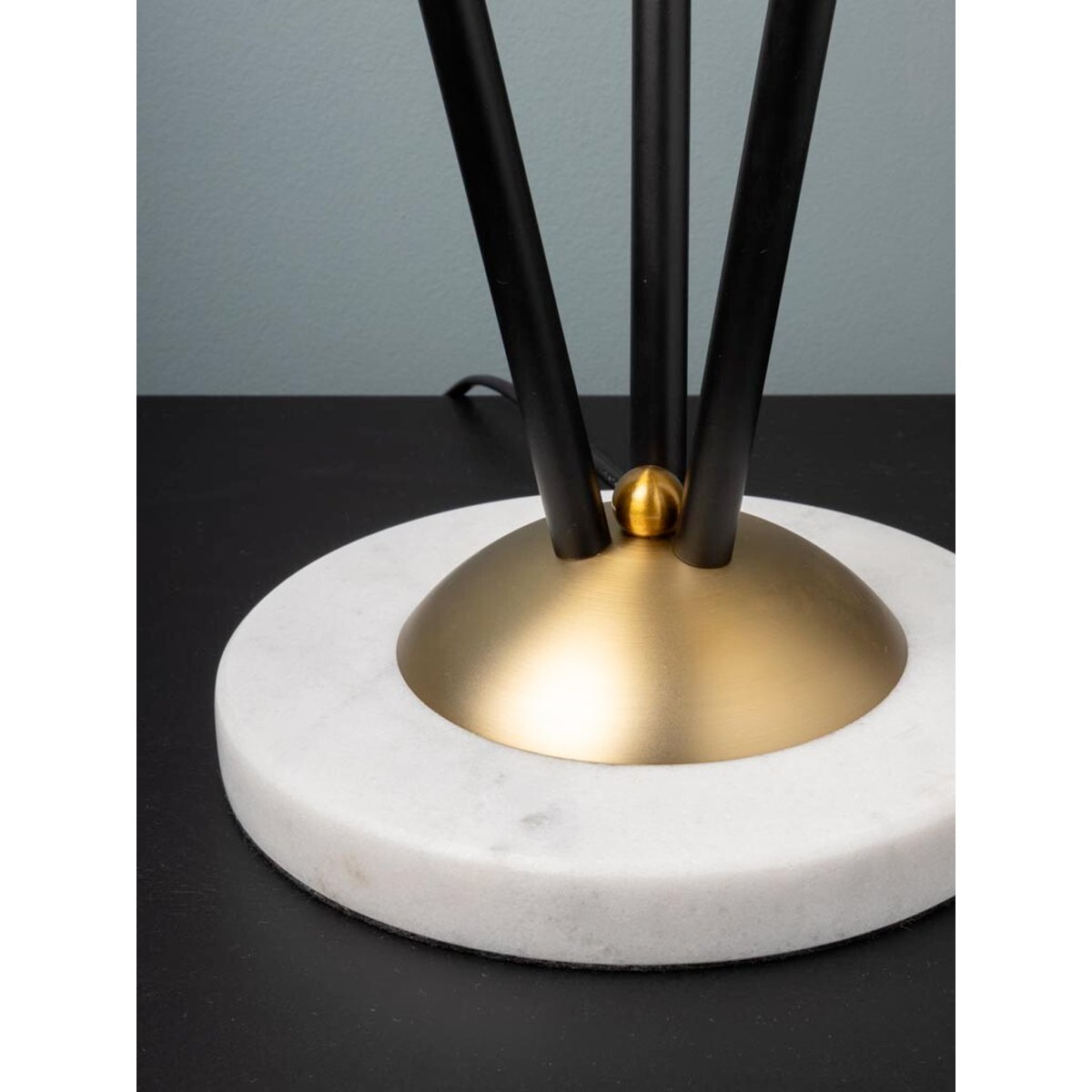 Lampe à poser en métal ARTIFICE v300233, CHEHOMA