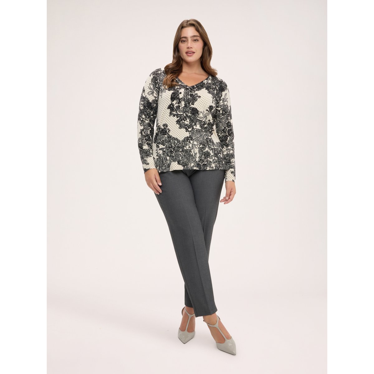 Pull col V avec imprimé dentelle noir, FIORELLA RUBINO