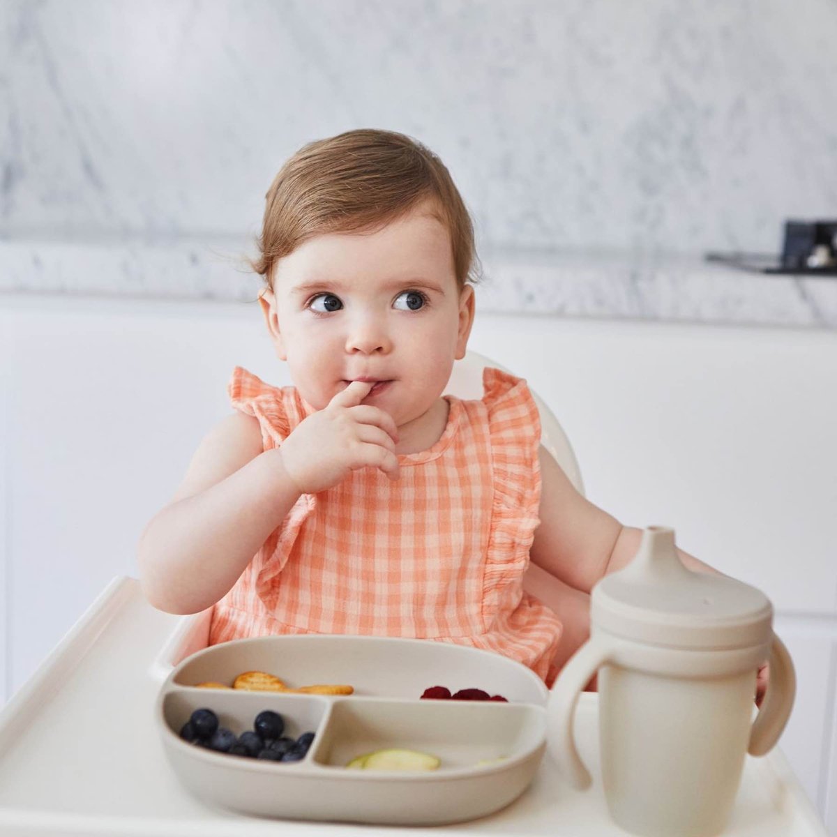 Assiette bébé silicone ventouse avec couvercle beige, B.BOX