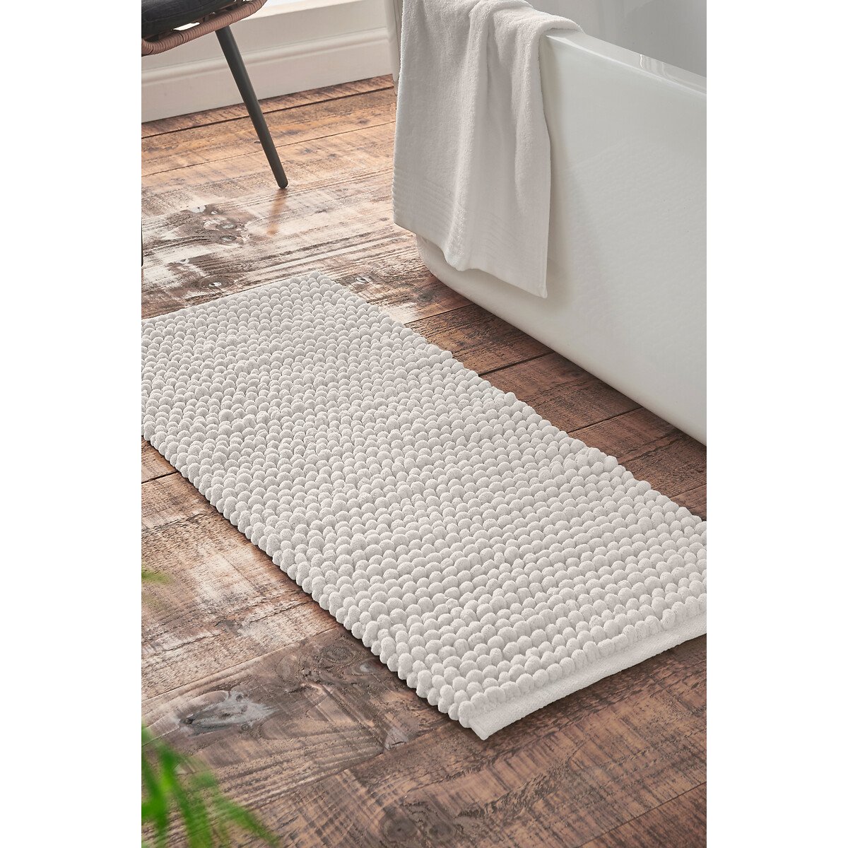 Aspen Bobble Bath Mat white, BIANCA FINE LINENS