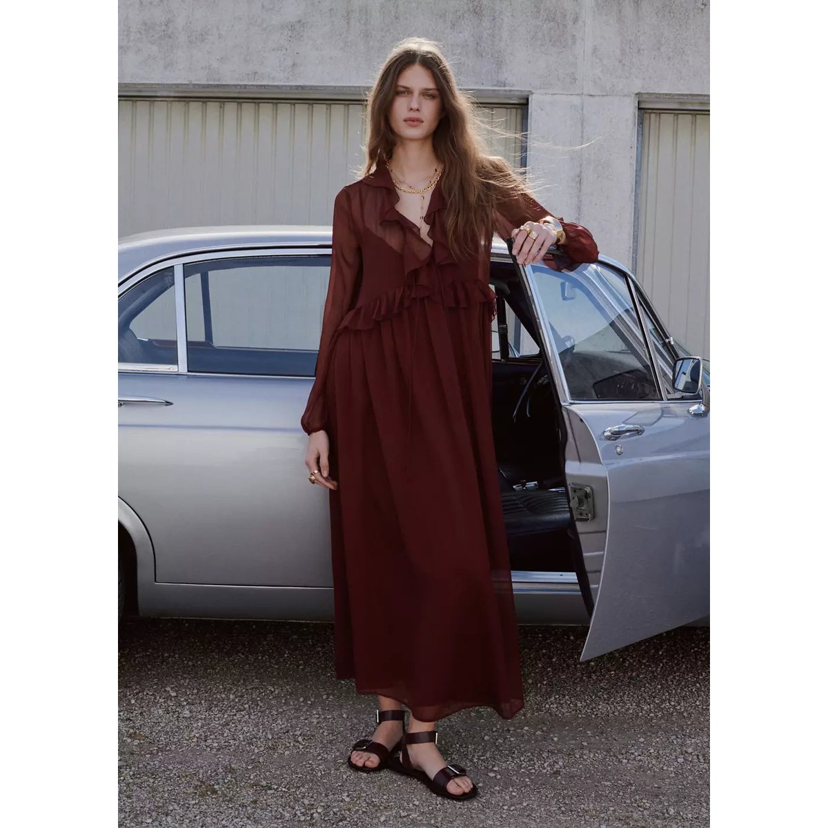 Robe manches bouffantes marron, MANGO