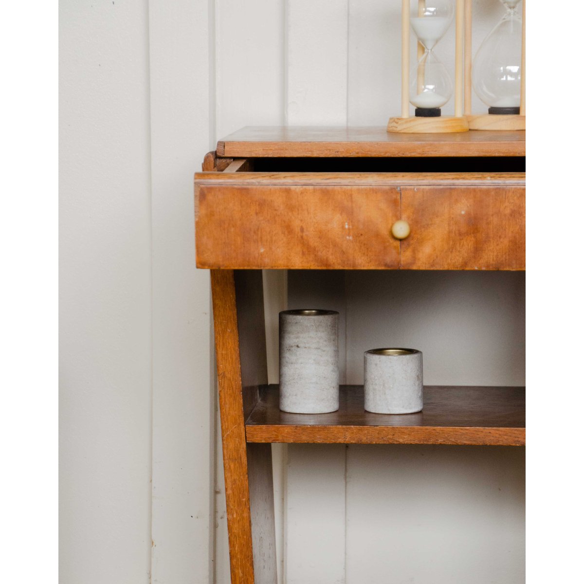 Table de chevet art déco Odile N°1384 - Bon état marron, DEBONGOUT