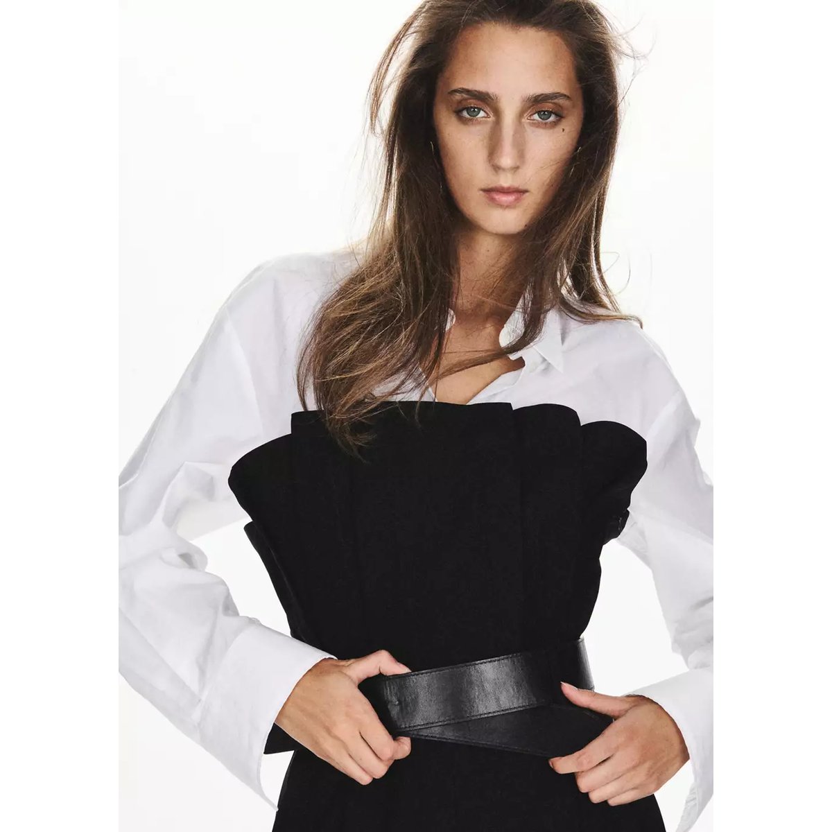 Combinaison bustier ceinture noir, MANGO