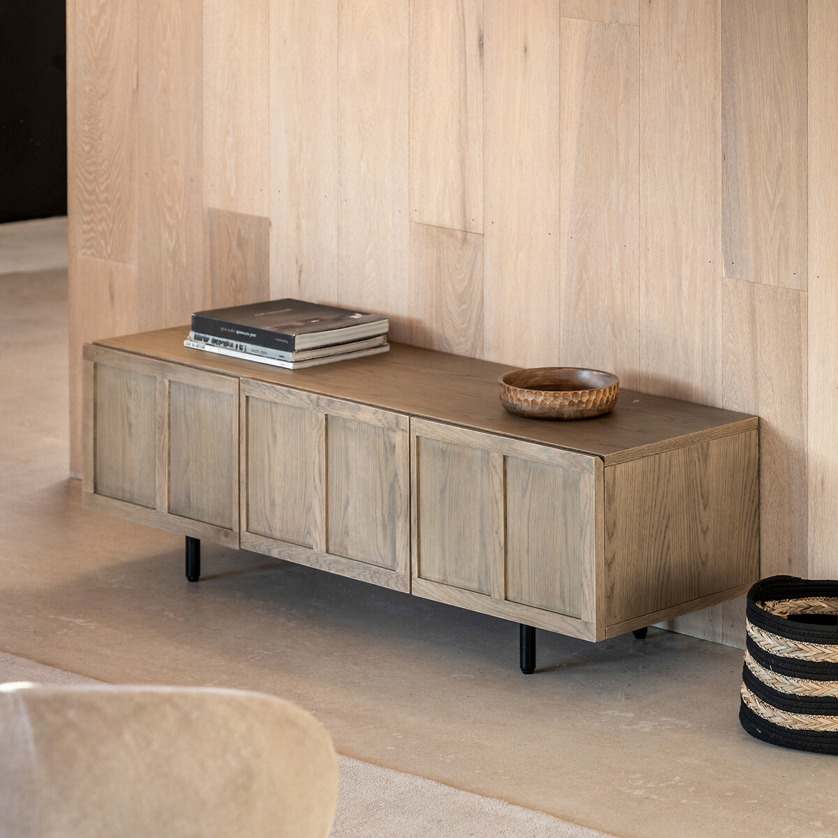 Pasco Panelled Oak TV Unit light wood, ÉDITÉ