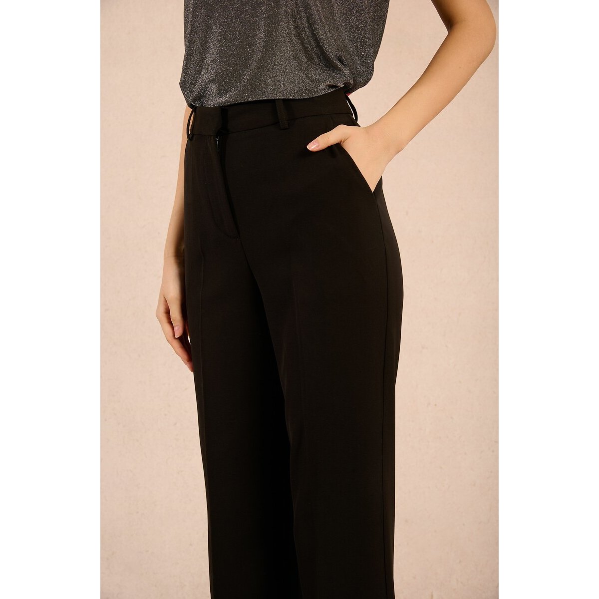 Mid-Rise Flared Trousers black, MOLLY BRACKEN
