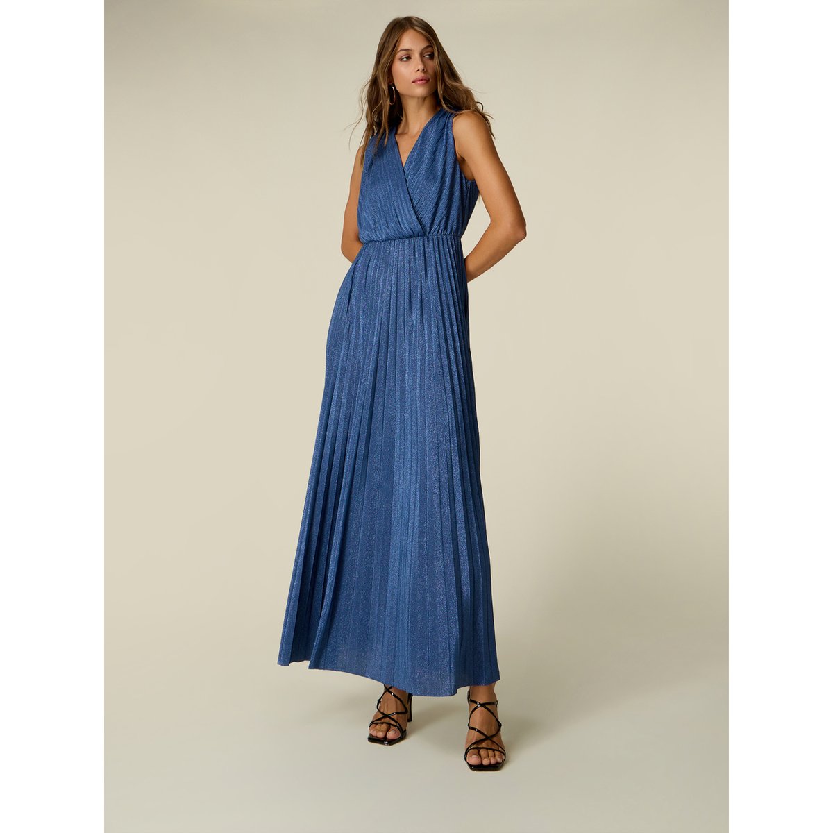 Robe longue plissée light - blue, OLTRE