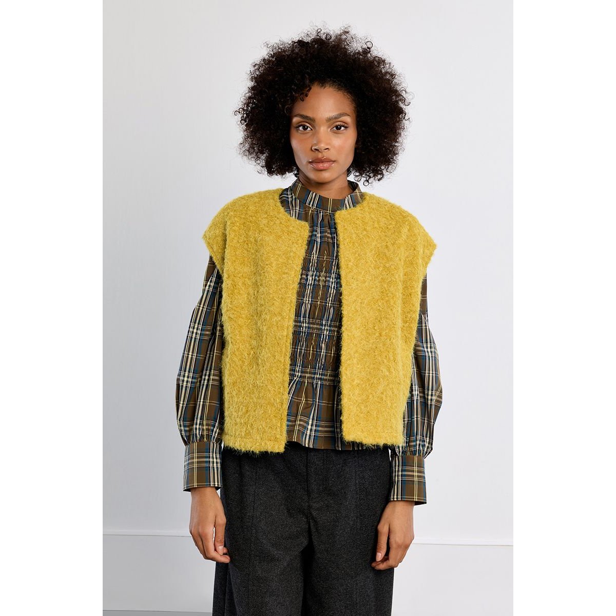 Veste sans manches oversize, en maille bouclette lime green, LILI SIDONIO